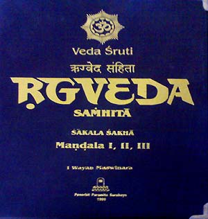 Agama HINDU Kitab  suci kita Agama Hindu 