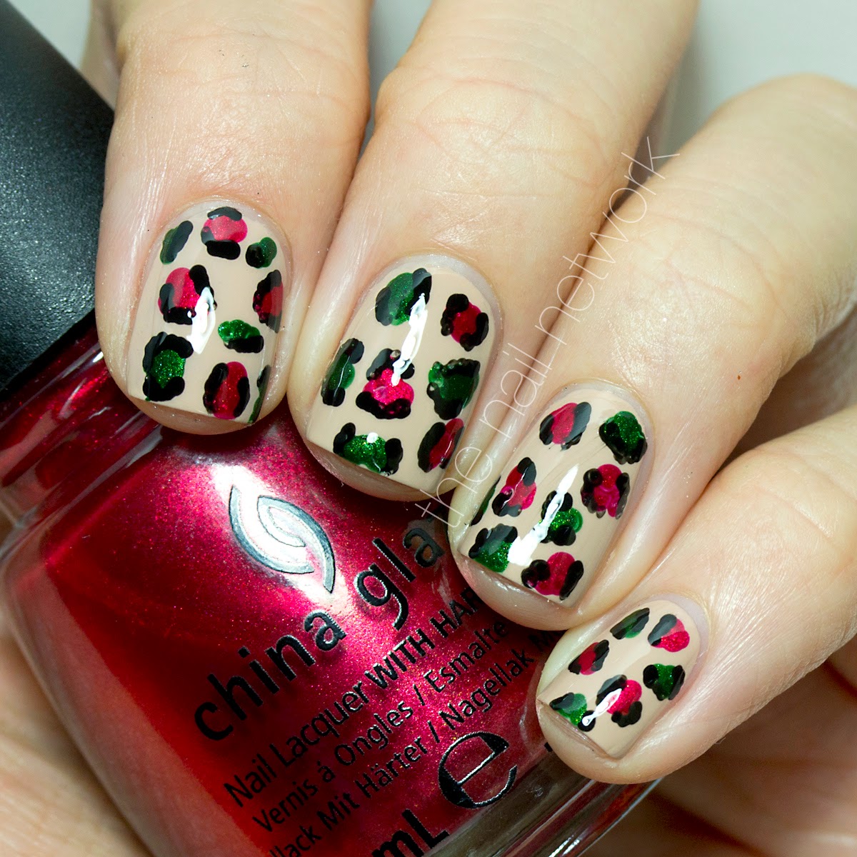 Red leopard nails  Leopard nails, Red wedding nails, Cheetah nail