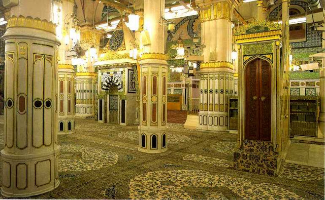 Riadul Jannah and Mehrab of Masjid Ea Nabwi