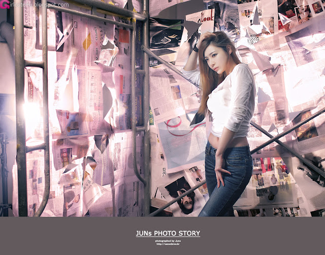 1 Jo Se Hee - White Top and Jeans-very cute asian girl-girlcute4u.blogspot.com