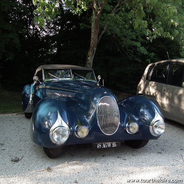 Talbot Lago T26 roadster by Figoni et Falaschi photographed by Loire Valley Time Travel