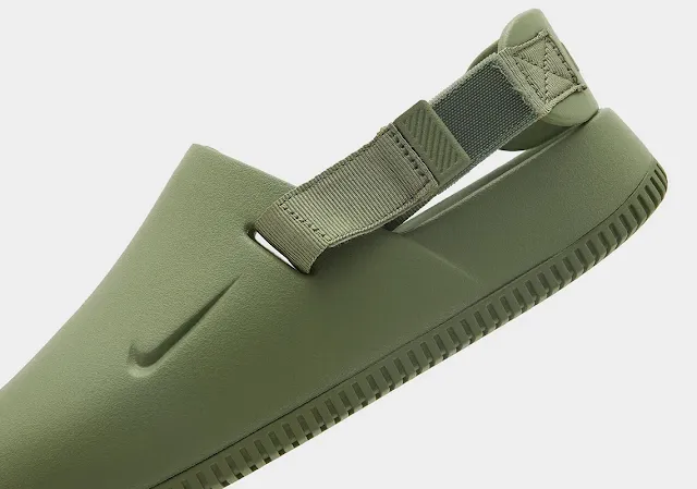 Nike calm Clog