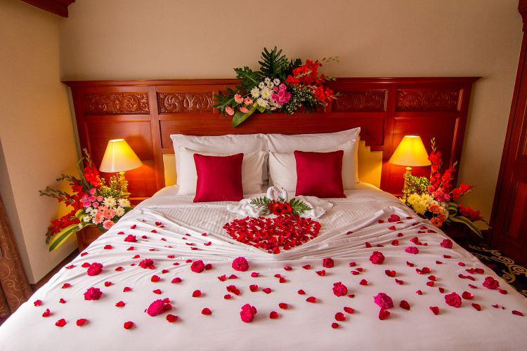 Concept 44+ Romantic Room Decoration With Flowers