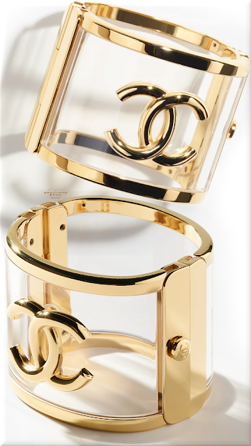 ♦Chanel metal & resin transparent gold CC cuff #chanel #jewelry #brilliantluxury