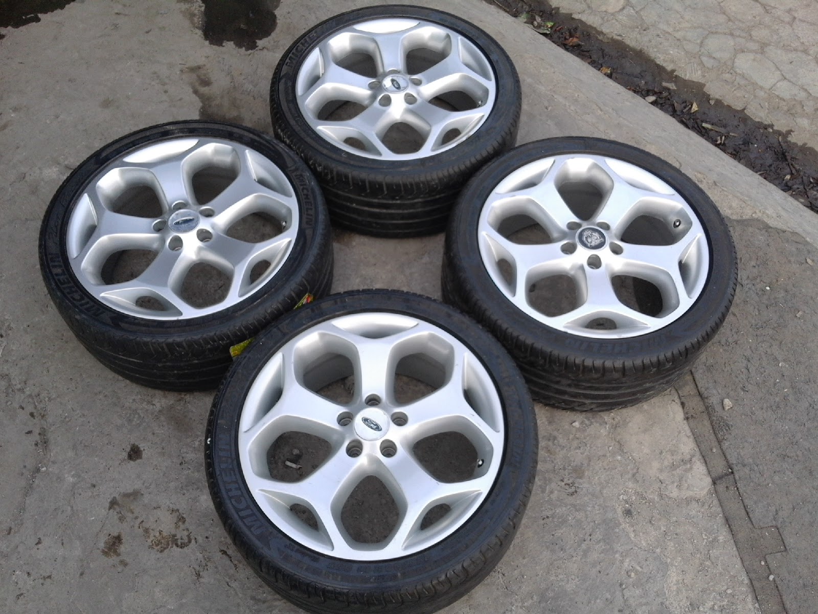 Drajat Wheels Tyres