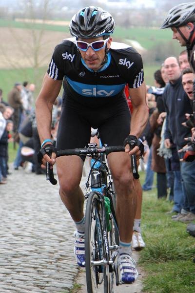 paris roubaix logo. Philippe Gilbert.