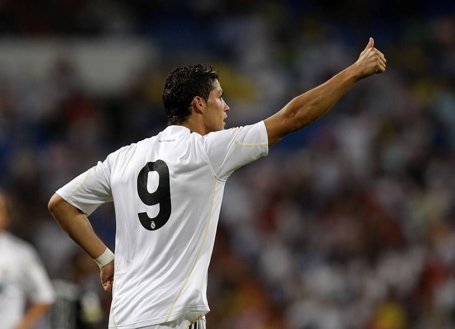 ronaldo wallpapers in real madrid. wallpaper pictures real madrid