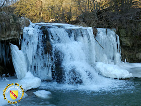 THOREY-LYAUTEY (54) - La cascade de l'Etanche gelée