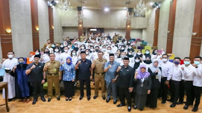 Plh Wali Kota Bandung Lantik 388 Nakes PPPK 
