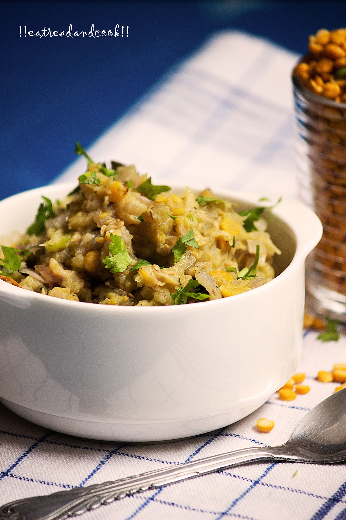 how to cook Dal Diye Begun Pora recipe / Charred Eggplant Mash with Lentils recipe and preparation