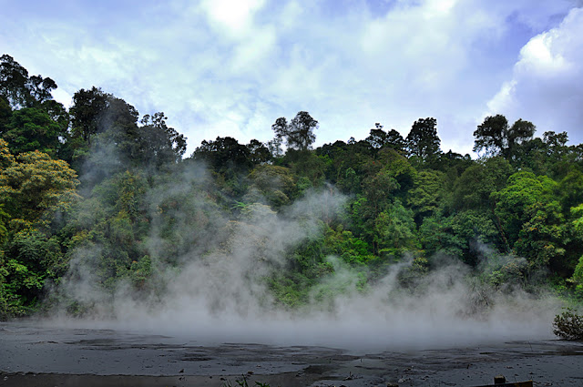 Kawah Kamojang wisata kawah aktif di majalaya bandung