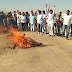 पद्मावती : फिल्म पर विरोध जारी, जानरा में आक्रोश रैली, जलाए पुतले 
