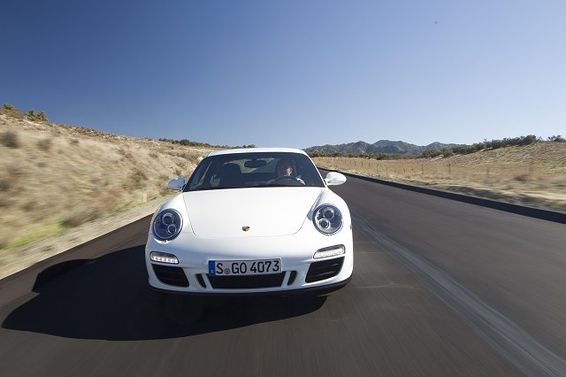 Porsche 911 Carrera GTS