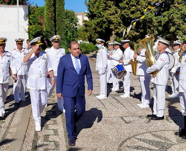 ΚΩΣΤΑΣ ΚΑΤΣΑΦΑΔΟΣ ΑΠΟ ΣΠΕΤΣΕΣ:Τιμούμε τους Ήρωες που αγωνίστηκαν για την ελευθερία της πατρίδας μας.