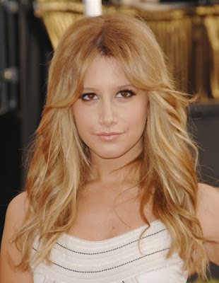 Ashley Tisdale Brown Hair 2010. Ashley Tisdale with beautiful