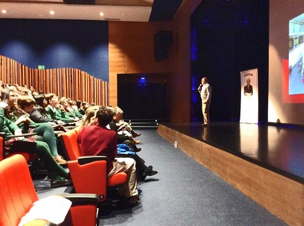 Teatro José Ramón Fernández-Baldor – Colegio San Ignacio de Loyola - RETOM