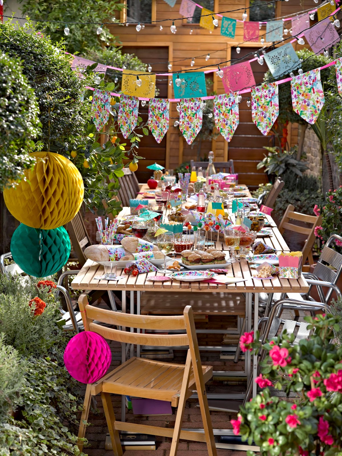 Cake Junki Garden  Party Decorations 