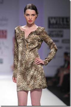 WIFW SS 2011collection by Nalandda Bhandari (10)