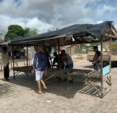 Iniciada a remoção das barracas para a construção da nova Feira Livre em Delmiro Gouveia