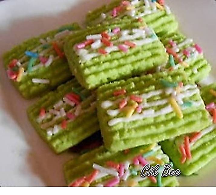 Resepi Biskut Samperit Pandan Green Lace - Resepi Cik Bee