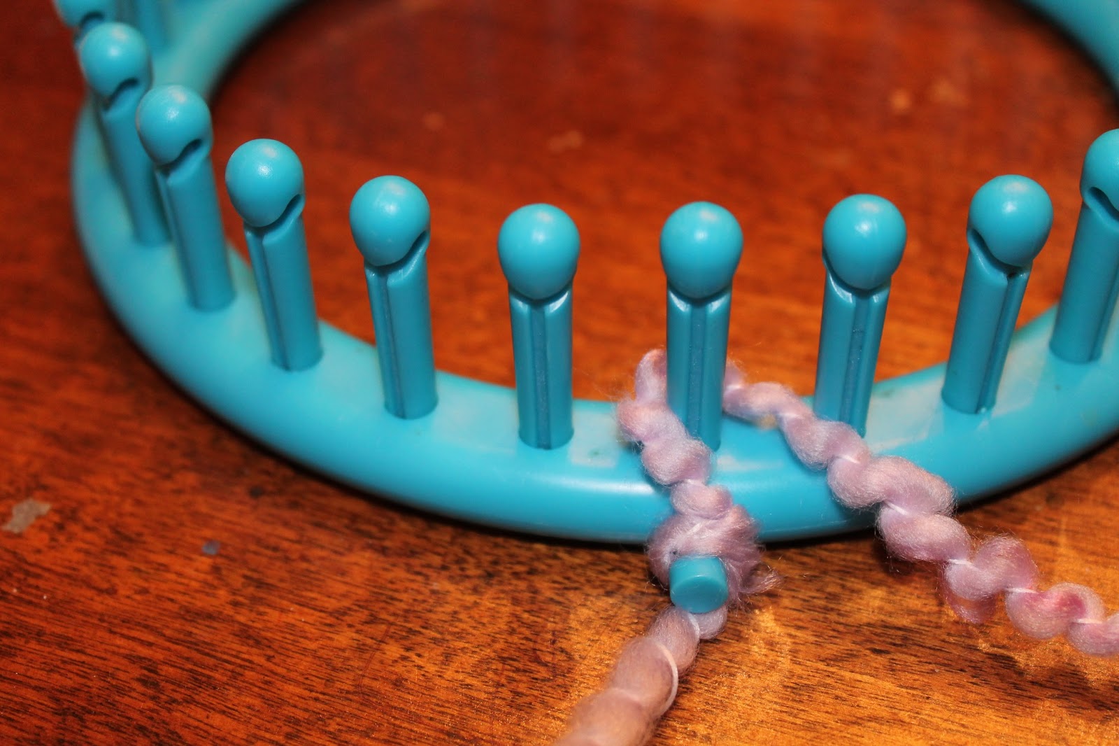 loom pom for pom hat a (and Creative adding Mommy: Loom A My Knitting A Hat pom!) pom On