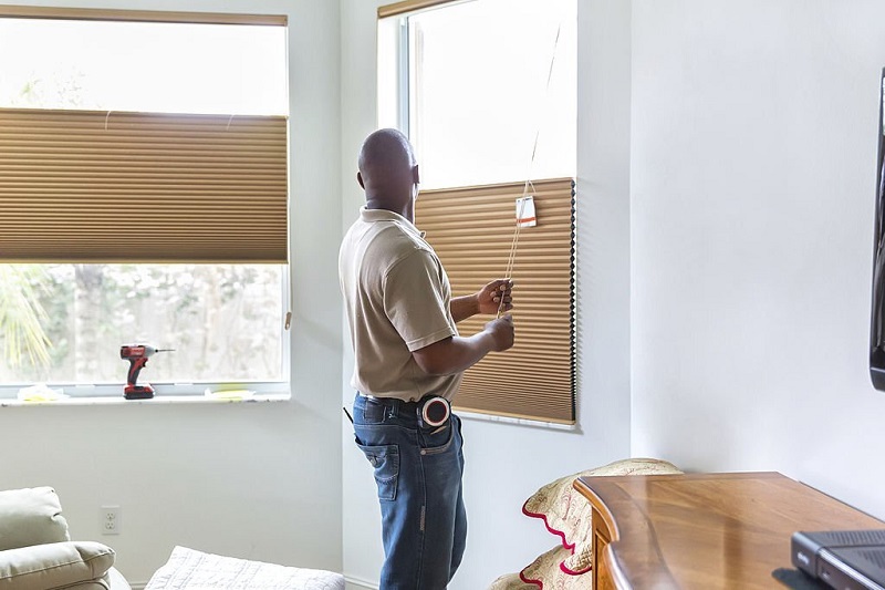 installing-blinds-in-your-residential