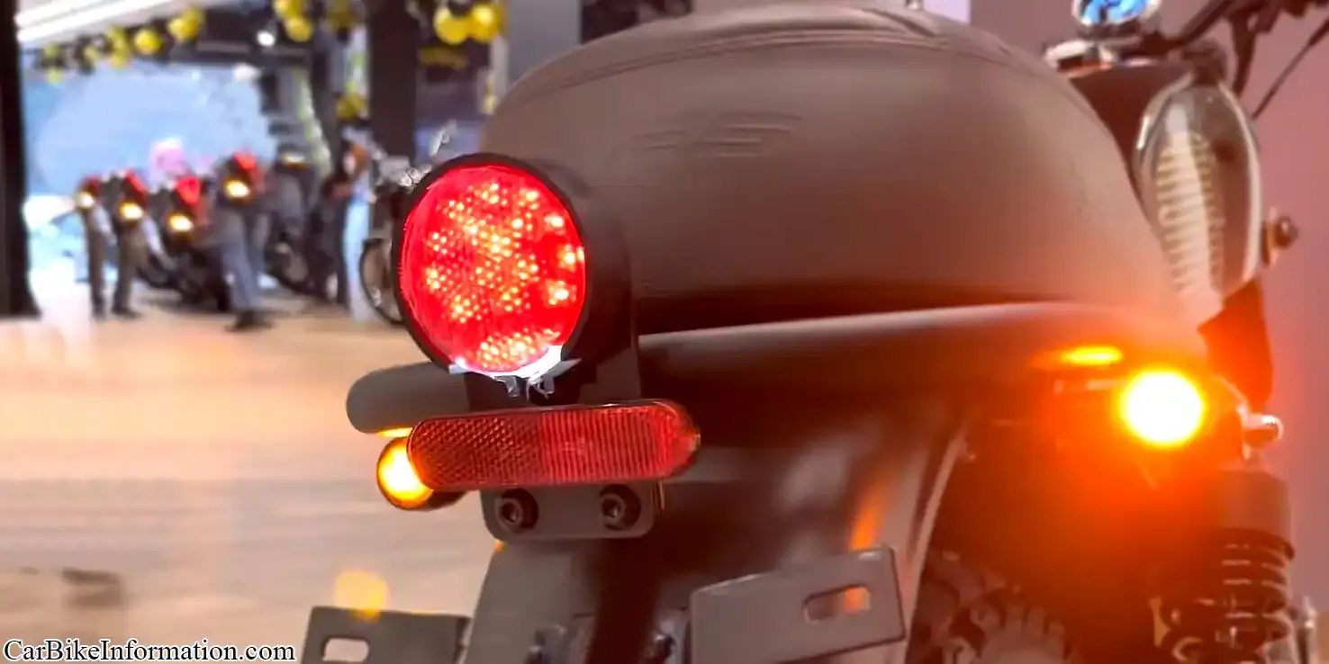 Keeway SR 125 Tail Lamp