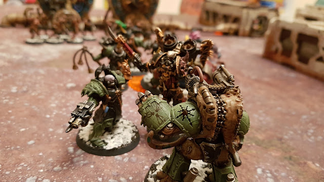 Warhammer 40k battle report - Eternal War -  Front-Line Warfare - 500 points - Black Legion vs Chaos Space Marines - The Purge