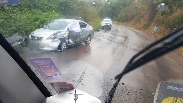 ACIDENTE NA CURVA DA MORTE PERTO DA LAGOA DE SÃO JOSE/PE