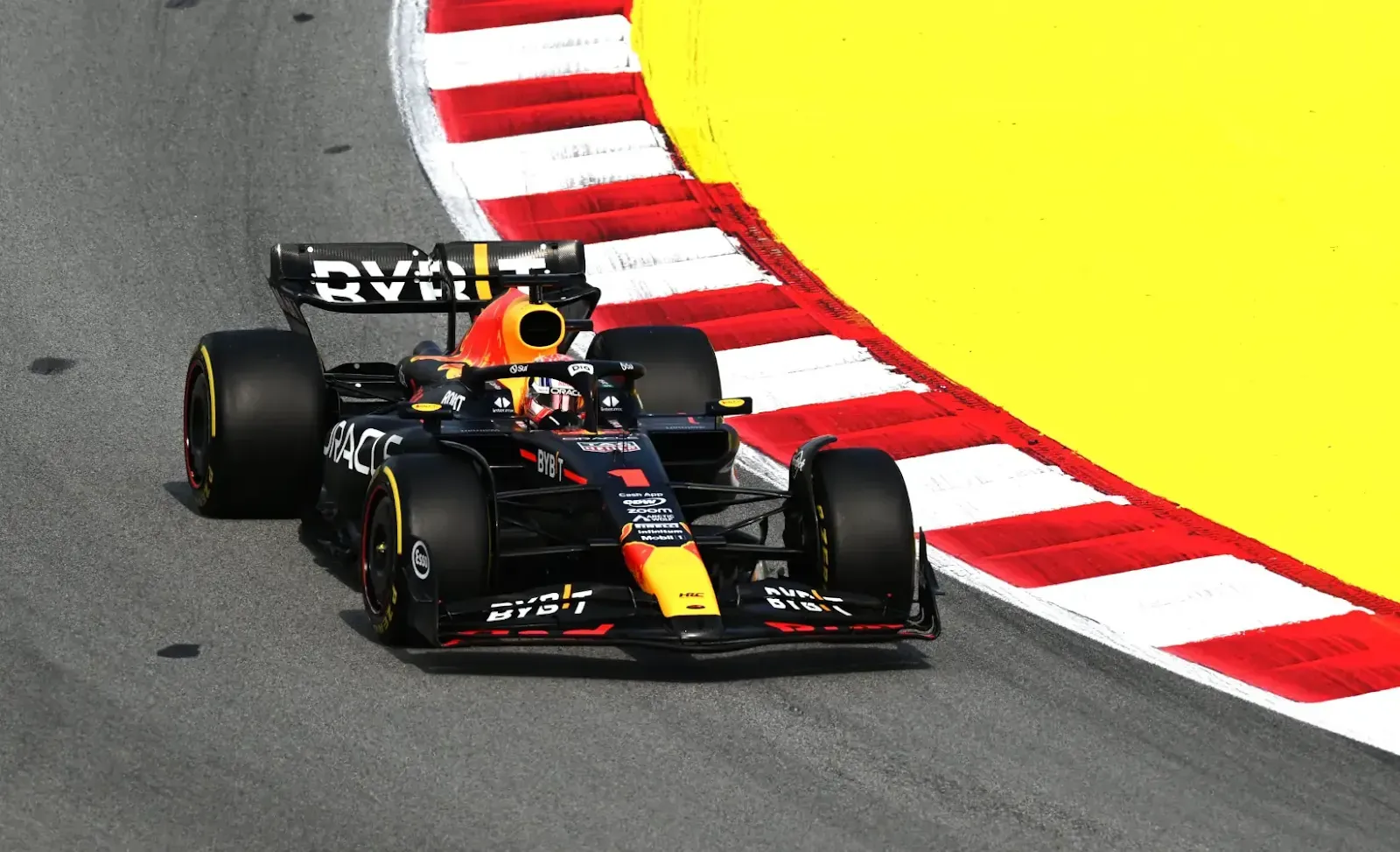 Max Verstappen conquista la pole del gran premio di Spagna 2023