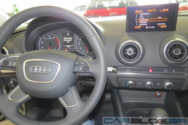 Novo Audi A3 Sportback 2014 - painel