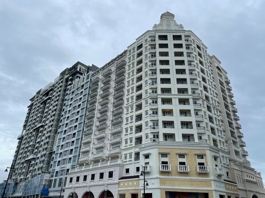 Diamond Georgina, Gina Juarez, AirBnb, glifestyleph, La Fayette Park Square Iloilo Condominium