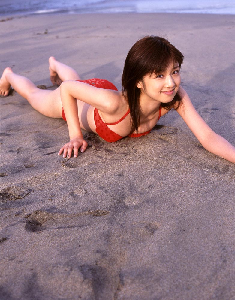 yuko ogura sexy bikini photos 04
