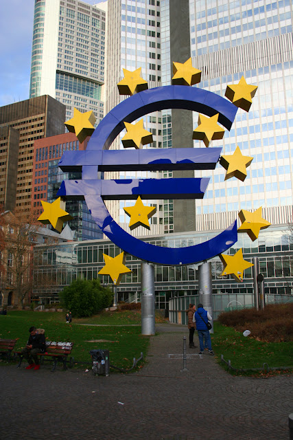 Euro symbol in Frankfurt's financial district, Germany