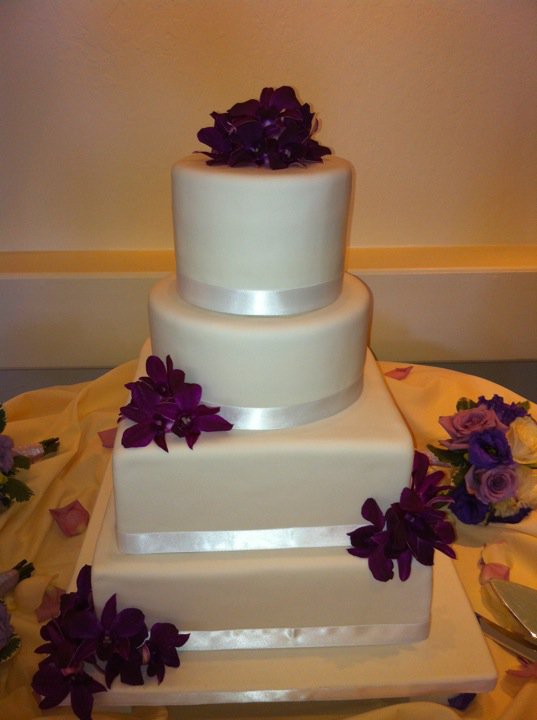 4 tier Square and Round Wedding cake