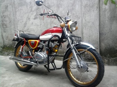 Contoh Modifikasi Honda CB 100 | Modif Sepeda Motor