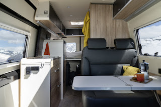 Mercedes-Benz Sprinter 4x4 Hymer Grand Canyon S CrossOver (2021) Interior 1