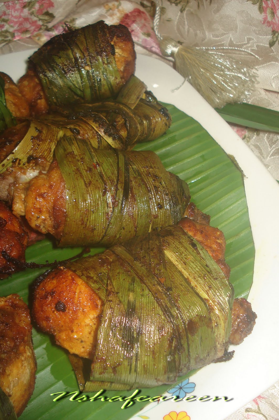 Iftar 21 - Ayam Goreng Daun Pandan ~ Nshafeareen®