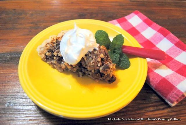 Texas Trail Mix Pie at Miz Helen's Country Cottage