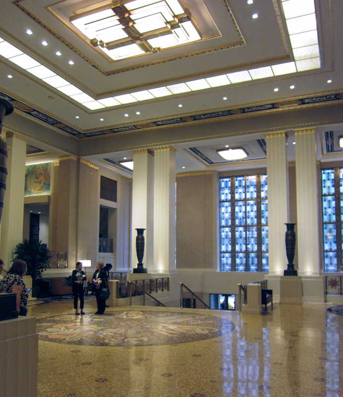 Waldorf Astoria New York Lobby