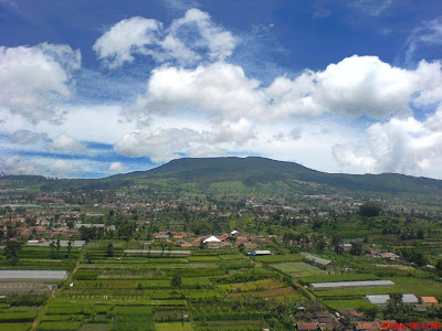 Gunung Tangkuban Perahu Wisata Favorite Bandung