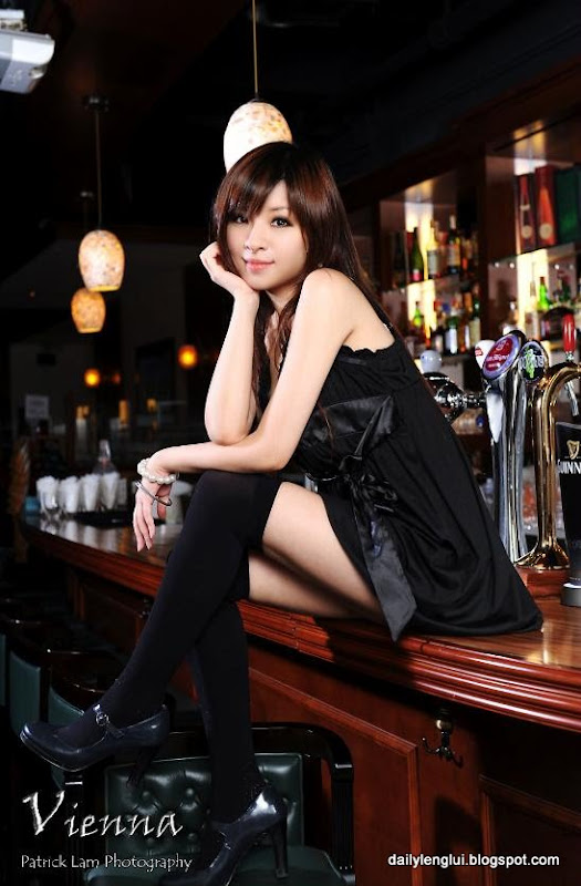 Vienna Lin (連綺嵐) Vienna Lin (連綺嵐)