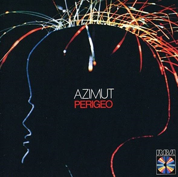 La copertina del disco rappresenta un particolare volto  di profilo.