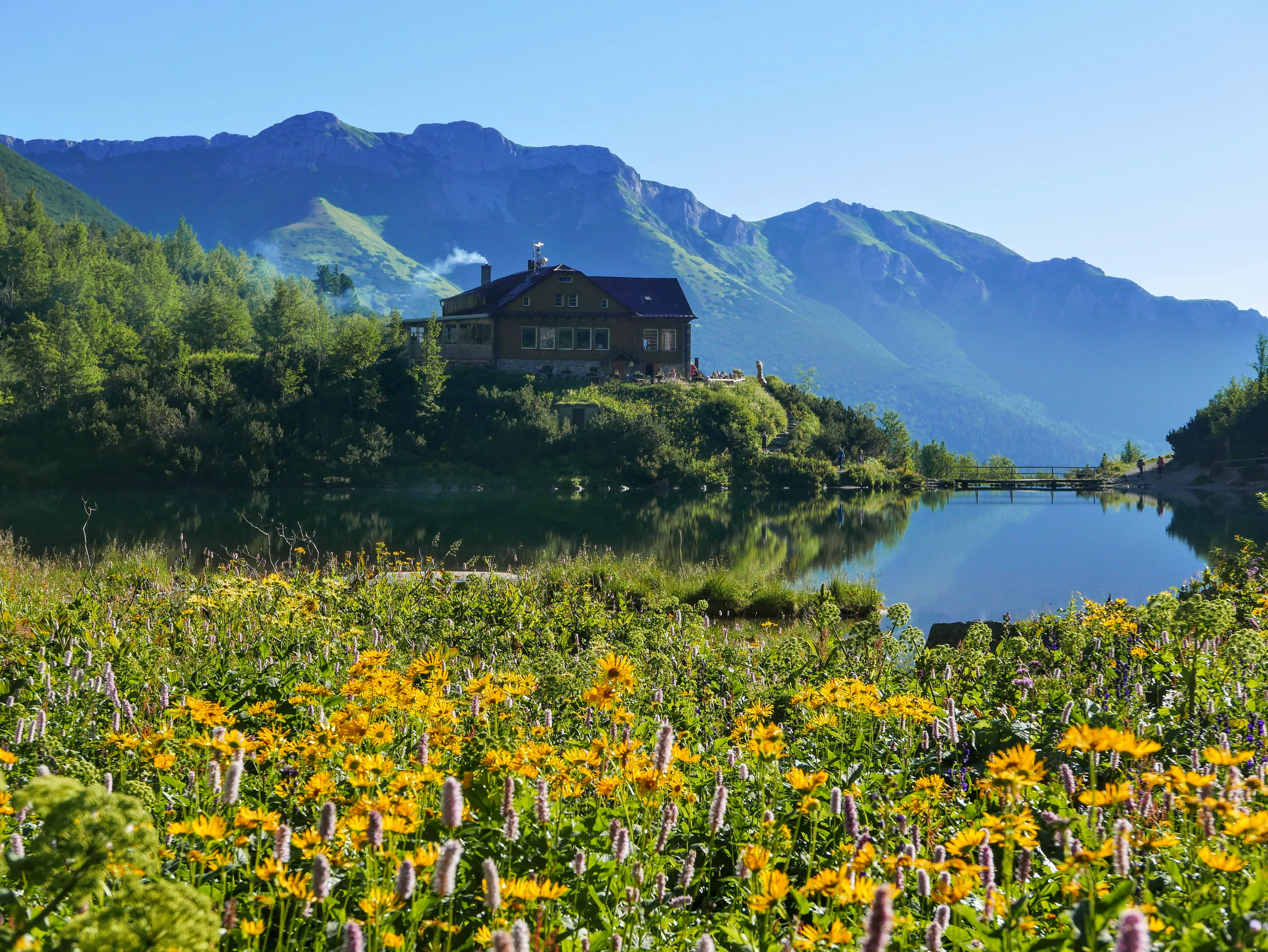 Zielony Staw Kieżmarski, schronisko, Tatry Bielskie