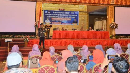 Wako Hendri Septa Buka Workshop Implementasi Kurikulum Merdeka Bagi Guru Se-Kecamatan Padang Timur