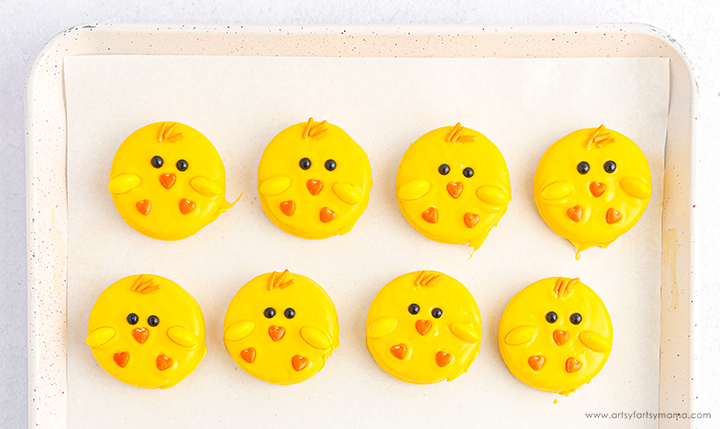 Oreo Easter Chick Cookies