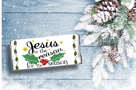 Candy bar cards are the perfect gift for everyone on your list. Give a sweet treat and a Christmas card with this beautiful printable candy bar wrapper.