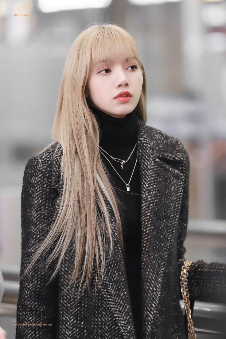 LISA BlackPink Cute New Wallpaper | WaoFam