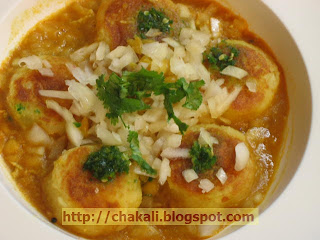 Indian chat, chat recipe, yummy chat, mumbai street food, hot and spicy snacks, potato crispies, fried potato and beans,ragda pattice recipe, ragada patties recipe, chat items recipe