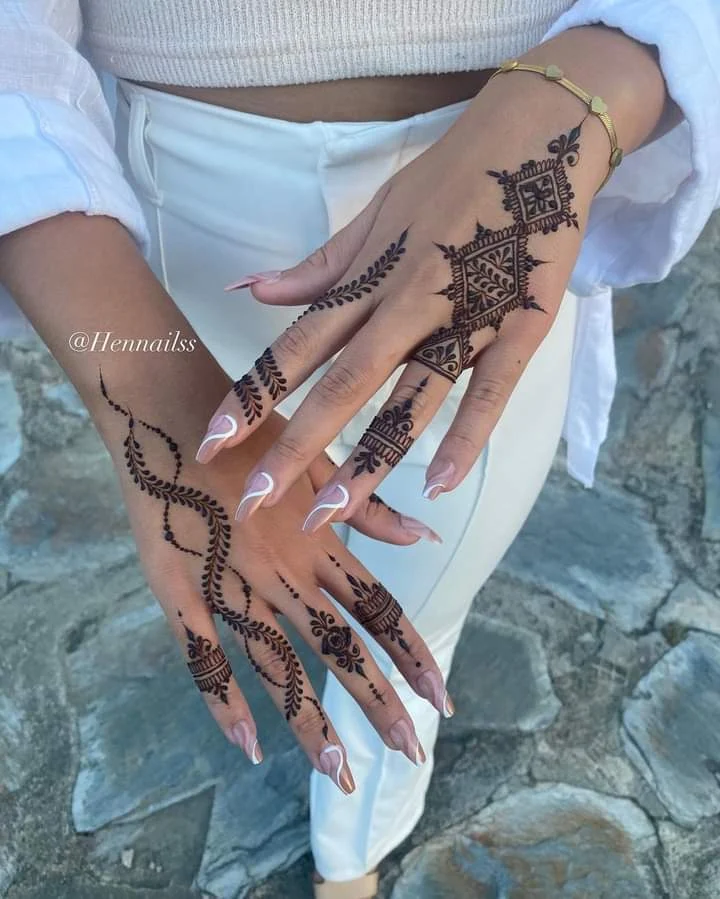 henna Mehedi design simple